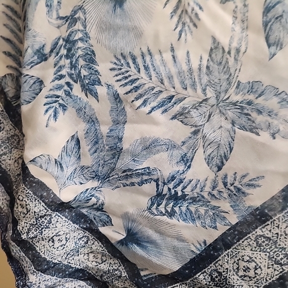 Steve Madden Blue  Coverup - Picture 10 of 12